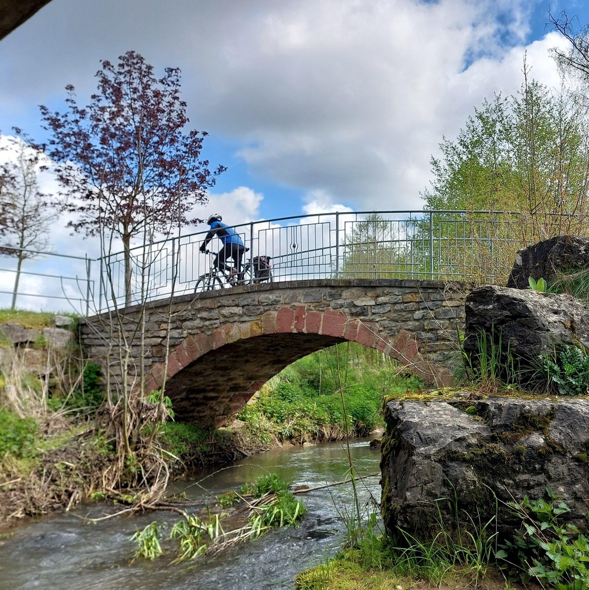 Radweg in Unterschefflenz Brücke am Radweg in Unterschefflenz